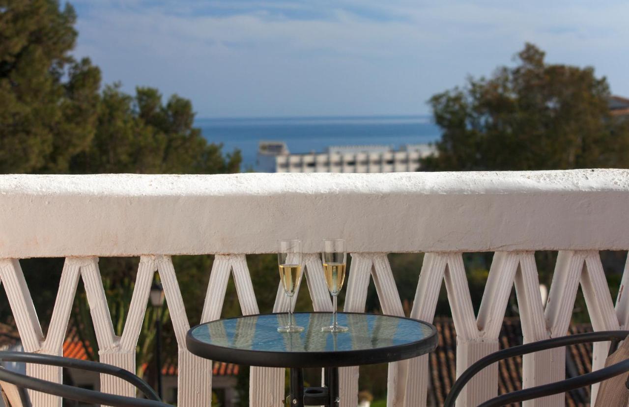 Vila Agradable Adosado Con Piscina La Hidalga Benalmádena Exteriér fotografie