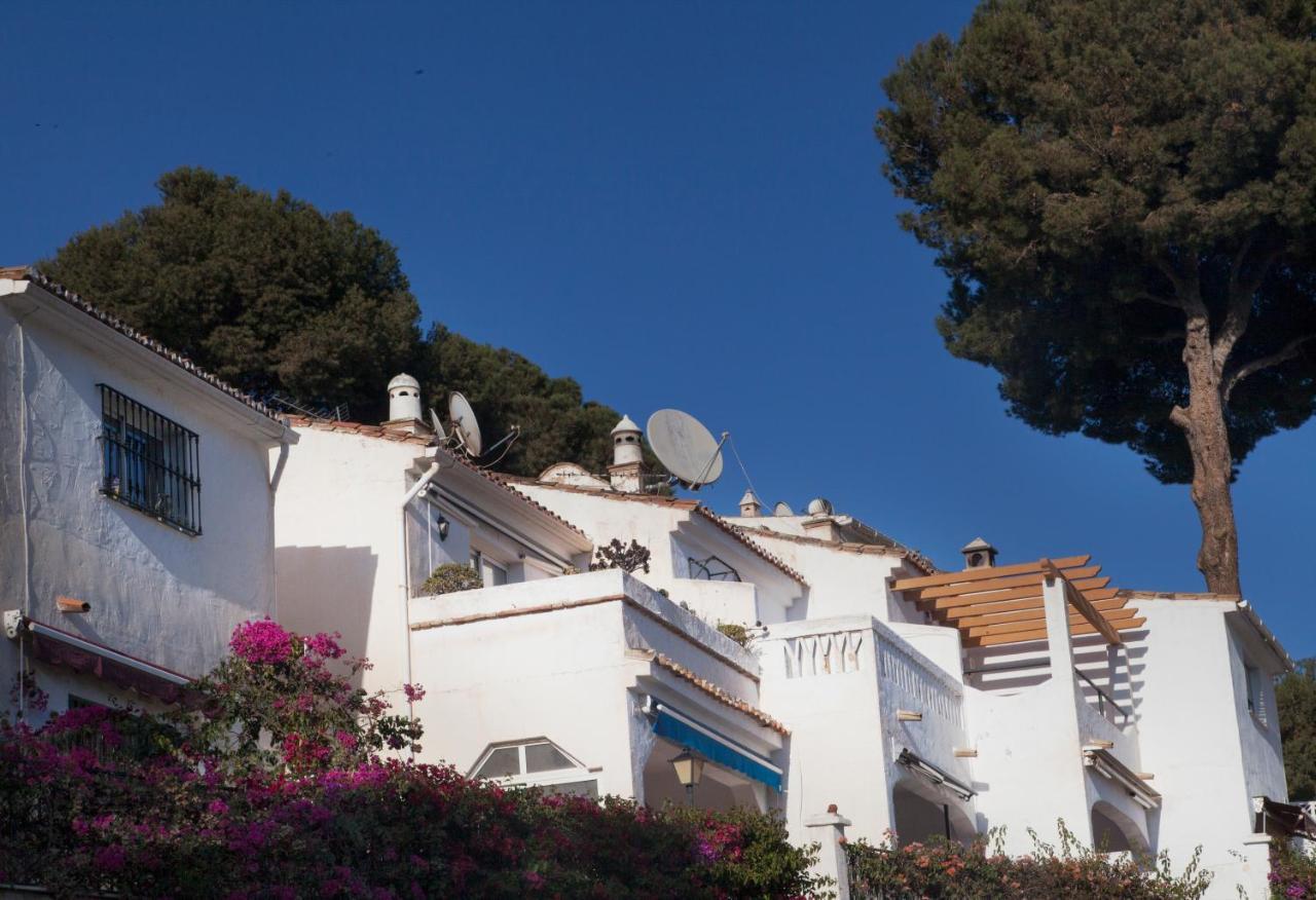 Vila Agradable Adosado Con Piscina La Hidalga Benalmádena Exteriér fotografie